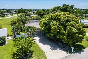 5243 Sunnybrook Ct, Cape Coral, FL 33904 - Photo 19