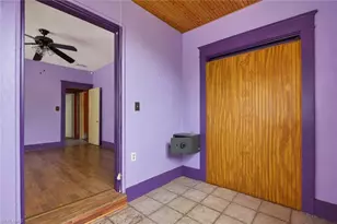 2128 Katherine St, Fort Myers, FL 33901 - Photo 9