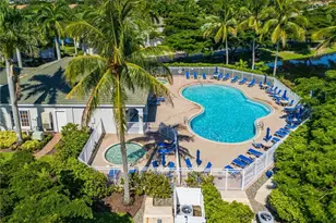 8237 Pacific Beach Dr, Fort Myers, FL 33966 - Photo 23