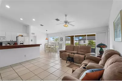 524 Tropicana Pkwy W, Cape Coral, FL 33993 - Photo 9