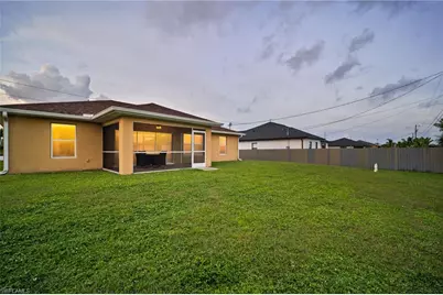 524 Tropicana Pkwy W, Cape Coral, FL 33993 - Photo 25