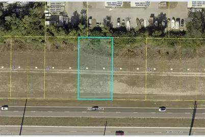 919 Kismet Pkwy E, Cape Coral, FL 33909 - Photo 3