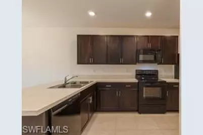 10736 Crossback Ln, Lehigh Acres, FL 33936 - Photo 3