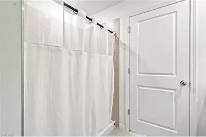 1904 NE 6th Ave, Cape Coral, FL 33909 - Photo 15