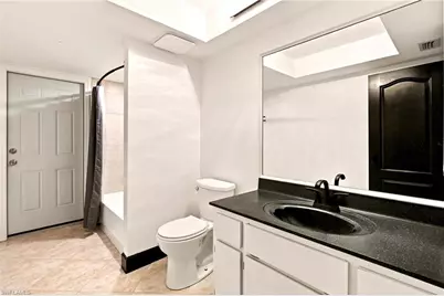 28 NE 19th Ct, Cape Coral, FL 33909 - Photo 23