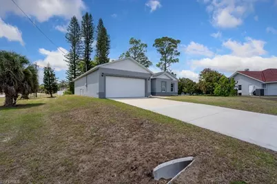 15 Hampton Ave, Lehigh Acres, FL 33936 - Photo 5