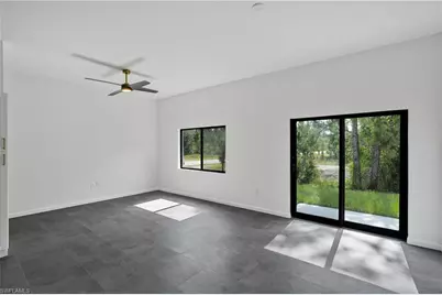 601 Hawthorne Ave S, Lehigh Acres, FL 33974 - Photo 13