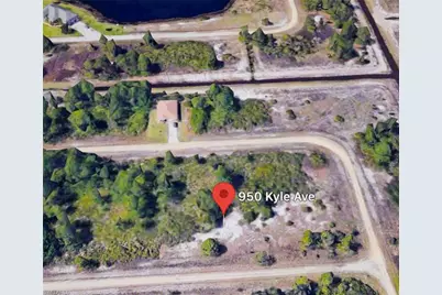 950 Kyle Ave, Lehigh Acres, FL 33974 - Photo 3