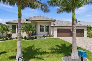 2622 SW 29th Pl, Cape Coral, FL 33914 - Photo 3