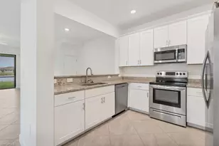 14204 Pine Lodge Ln, Fort Myers, FL 33913 - Photo 5
