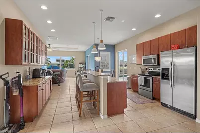 2909 SW 38th St, Cape Coral, FL 33914 - Photo 11