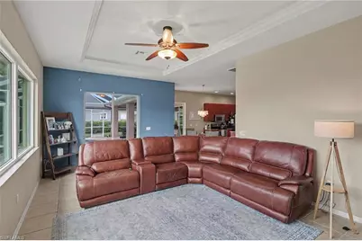 2909 SW 38th St, Cape Coral, FL 33914 - Photo 5