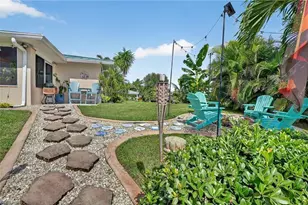 4638 Vinsetta Ave, North Fort Myers, FL 33903 - Photo 37