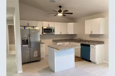 117 NE 7th Ave, Cape Coral, FL 33909 - Photo 7