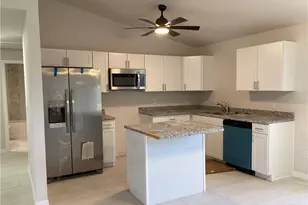 117 NE 7th Ave, Cape Coral, FL 33909 - Photo 7