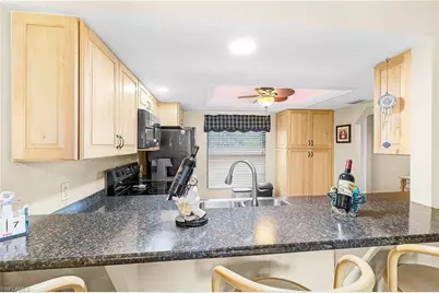 4708 SW 8th Pl #105, Cape Coral, FL 33914 - Photo 5