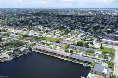 4634 SW Santa Barbara Pl #101, Cape Coral, FL 33914 - Photo 31