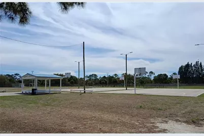 530 N Olivo St, Clewiston, FL 33440 - Photo 5