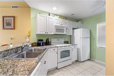 12141 Summergate Cir #102, Fort Myers, FL 33913 - Photo 7