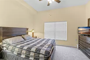 12141 Summergate Cir, Fort Myers, FL 33913 - Photo 21