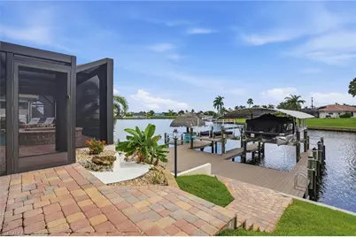 3221 SE 10th Ave, Cape Coral, FL 33904 - Photo 3