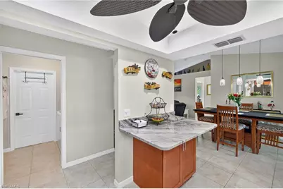 3118 SE 8th Pl, Cape Coral, FL 33904 - Photo 9