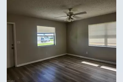 112 SE 12th Ter, Cape Coral, FL 33990 - Photo 11