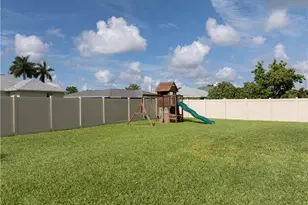 226 SW 44th Terrace, Cape Coral, FL 33914 - Photo 27