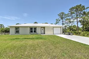 5029 W Hummingbird Dr, Labelle, FL 33935 - Photo 1