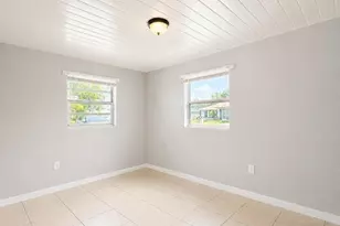 3240 Dora St, Fort Myers, FL 33916 - Photo 7