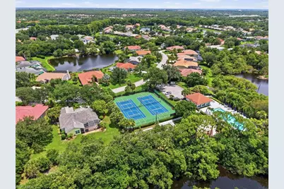 8861 Creek Run Dr, Bonita Springs, FL 34135 - Photo 49