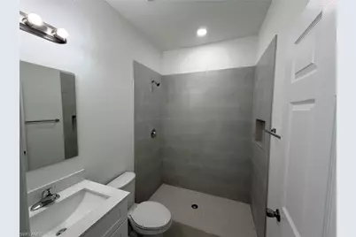 1092 Norton Ave S, Lehigh Acres, FL 33974 - Photo 5