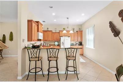 12301 Jewel Stone Ln, Fort Myers, FL 33913 - Photo 5
