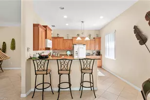 12301 Jewel Stone Ln, Fort Myers, FL 33913 - Photo 5