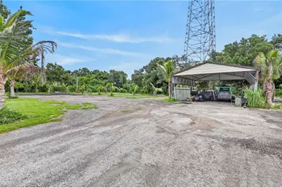 7961 Bartholomew Dr, North Fort Myers, FL 33917 - Photo 37