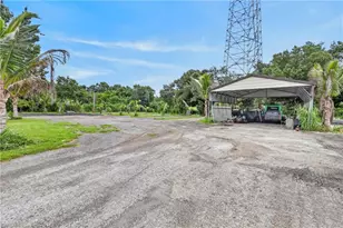 7961 Bartholomew Dr, North Fort Myers, FL 33917 - Photo 37