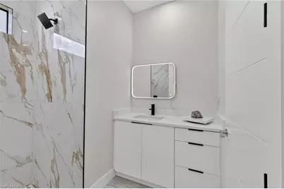 7961 Bartholomew Dr, North Fort Myers, FL 33917 - Photo 27