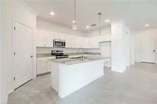 14454 Cantabria Dr, Fort Myers, FL 33905 - Photo 3