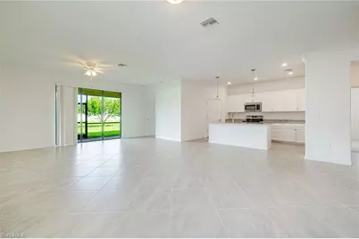 14454 Cantabria Dr, Fort Myers, FL 33905 - Photo 5