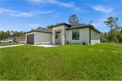 2102 E 13th St, Lehigh Acres, FL 33972 - Photo 3