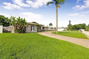 1446 Cumberland Ct, Fort Myers, FL 33919 - Photo 7