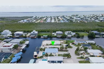 2692 N Ibis Ct, Saint James City, FL 33956 - Photo 1