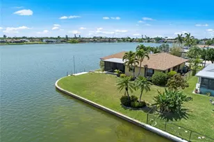 219 SE 19th Ct, Cape Coral, FL 33990 - Photo 45