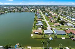 219 SE 19th Ct, Cape Coral, FL 33990 - Photo 41