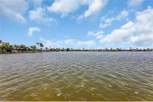 219 SE 19th Ct, Cape Coral, FL 33990 - Photo 5