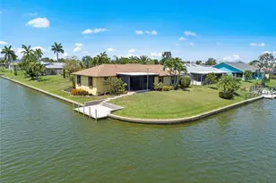 219 SE 19th Ct, Cape Coral, FL 33990 - Photo 43
