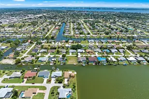 219 SE 19th Ct, Cape Coral, FL 33990 - Photo 49