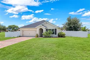 511 NW 26th St, Cape Coral, FL 33993 - Photo 1