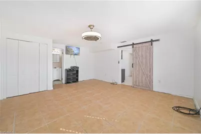 101 Lucille Ave, Fort Myers, FL 33916 - Photo 9