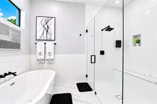 3611 Gulfstream Pkwy, Cape Coral, FL 33993 - Photo 27